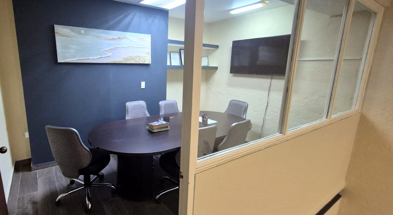 Sala de juntas de un despacho en Monterrey